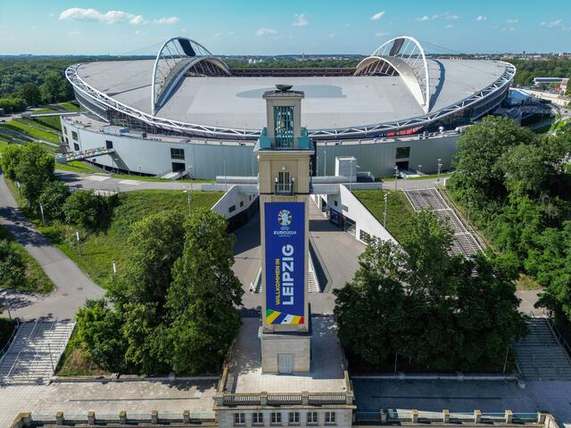Nachdem Österreich sensationell als Gruppenerster in die K.o.-Runde der EURO 2024 aufsteigen konnte, trifft das Nationalteam am 2. Juli im Achtelfinale auf ... Spielort wird mit der Red Bull Arena in Leipzig ein Stadion sein, das eine enge Verbundenheit zu Österreich aufweist.  | Foto: Jan Woitas / dpa / picturedesk.com