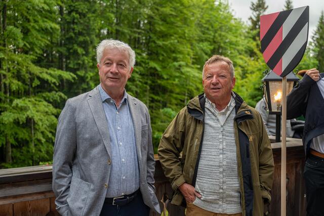 Vizebgm. Karl Oberascher (links) und Gemeindevertreter Franz Brandstätter. | Foto: E. Schimak