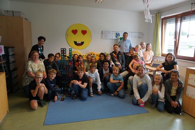 Die angehenden Volksschüler konnten sich einen Einblick in die Betreuung beim Schülerhort verschaffen.  | Foto: Bimbulli GmbH