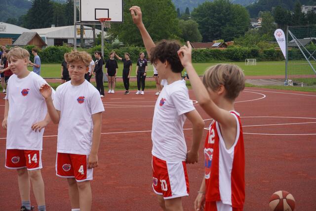 Mit dabei waren auch die "Kangaroos" vom GAK-Basketball-Club. | Foto: Löschnig