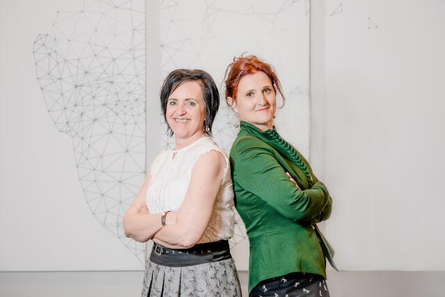 Obfrau Sylvia Loidolt und Geschäftsführerin Susanne Haubenhofer sind mit der Entwicklung der Erlebnisregion Graz sehr zufrieden. | Foto: Region Graz - Mias Photoart