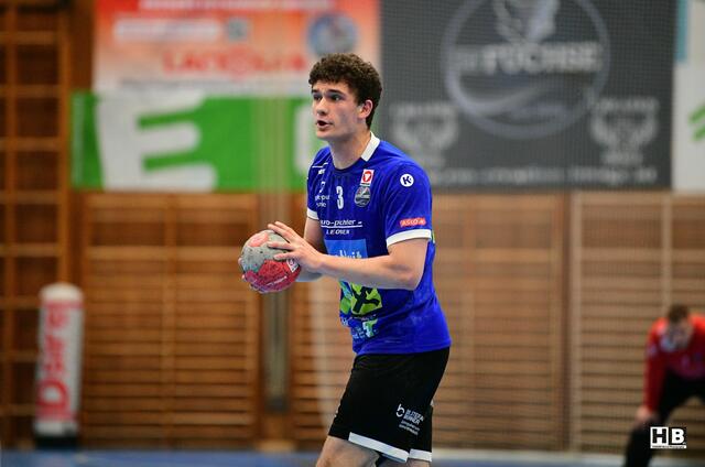 Thomas Nenadic von den BT Füchsen spielt in der Jugend-Handballnationalmannschaft bei der Europameisterschaft in Slowenien. | Foto: Bernd Haider