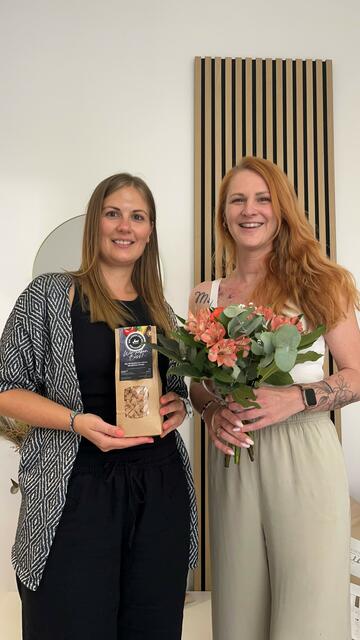 JW-Betreuerin Ines Kerstinger mit Yvonne Schadelbauer. | Foto: JW