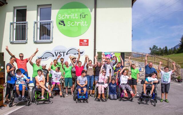 Der Verein "Schritt für Schritt" feiert 15. Jubiläum. | Foto: Schritt für Schritt