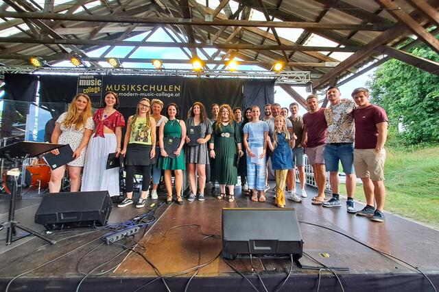 Der Chor des Modern Music College. | Foto: Veranstalter (alle)