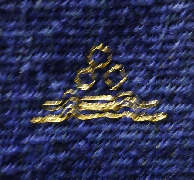 Das Logo der Künstlerinnen, leider verwackelt, aber gar nicht unpassend: als ob es auch im Kosmos schwebte?