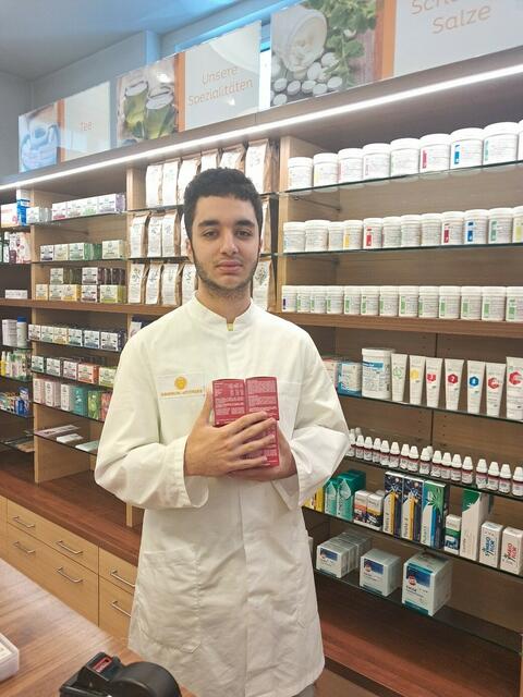 Die SchülerInnen konnten im Beruf des Apothekers schnuppern. | Foto: ORG Zams