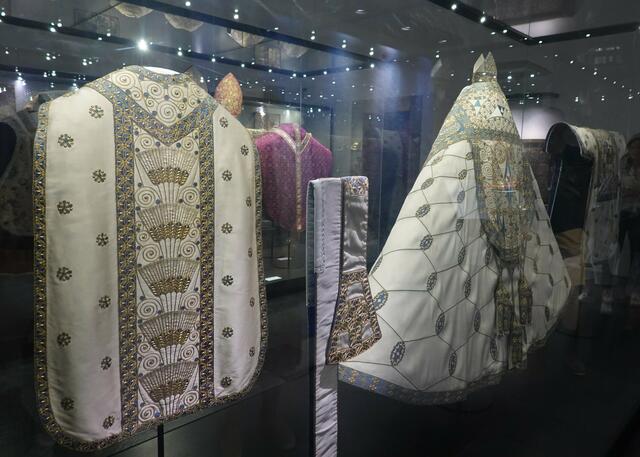 Restaurierte Jugendstilornate