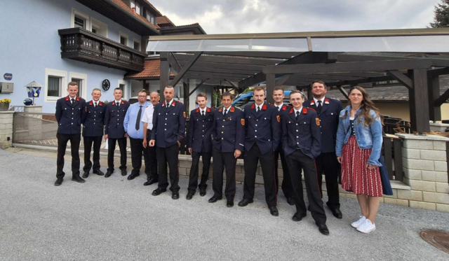 Die Kameraden der FF Kliening freuen sich auf viele Gäste beim anstehenden zweitägigen Zeltfest. | Foto: Privat