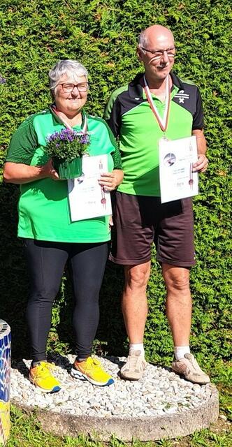 Die erfolgreichen Minigolfer Birgit und Franz Lechner. | Foto: ASKÖ Minigolf Sport Club Braunau