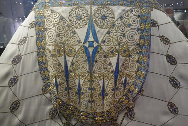 Das restaurierte Jugendstilornat