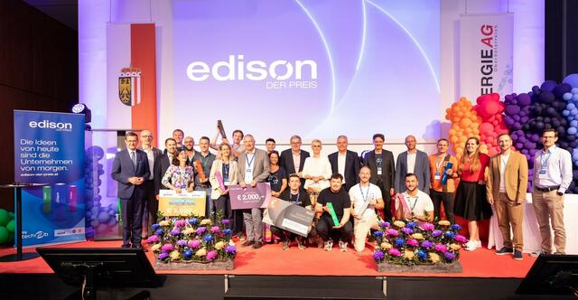 Alle Gewinner/innen des Edison 2024 und die Laudatoren.  | Foto: Haidinger/cityfoto