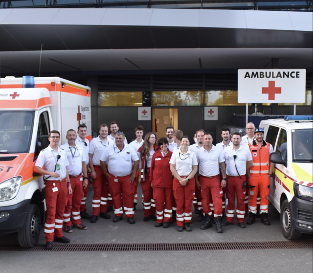 Die Mannschaft des Roten Kreuzes kurz vor ihrem Dienstbeginn am Red Bull Ring. | Foto: Rotes Kreuz Knittelfeld