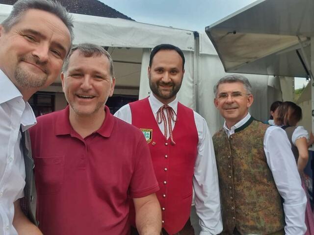 von links nach rechts 
Bgm. Martin Weber (Tieschen)
2VzBgm. Gernot Lichtenegger (Riegersburg) GV. Franz Raidl (Riegersburg) LAbg. Franz Fartek | Foto: SPÖ Riegersburg