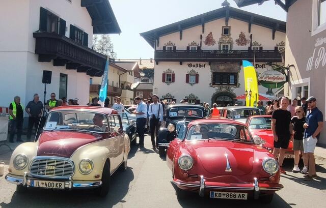 Die 10. Kaisewinkl Classic am Samstag im Dorfzentrum von Kössen | Foto: Mühlberger