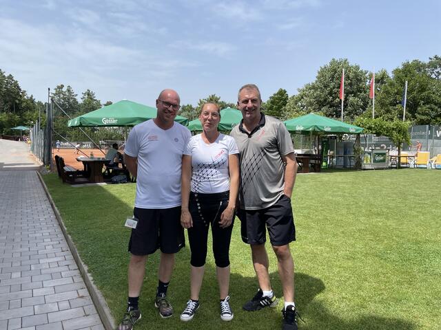 Das Team vom Sporthotel Kurz freut sich auf spannende weitere Tennistage! 