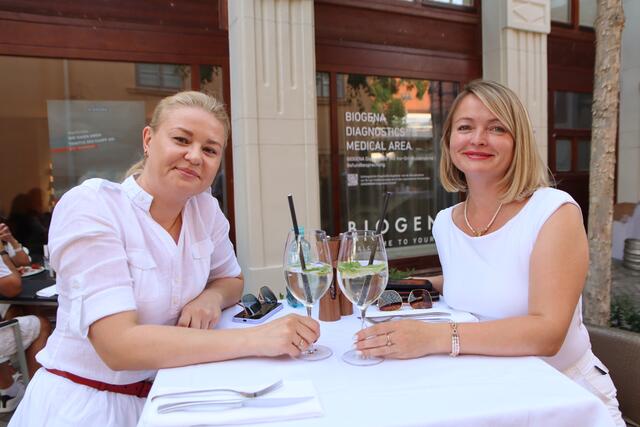 Valentina und Natalya. | Foto: Manfred Wlasak
