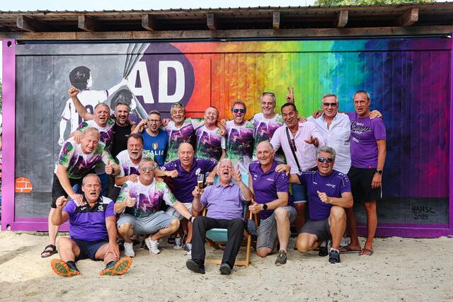 Ausgelassene Stimmung: Bei der ADmira wurde ob des 100. Geburtstags richtig gefeiert. | Foto: Reischl