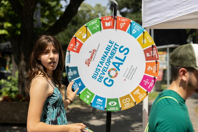 Auch ein Glücksrad war auf dem Fest zu finden. | Foto: René Brunhölzl