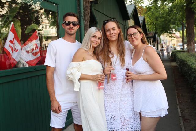 Philip, Tabitha, Tina und Bianca. | Foto: Manfred Wlasak