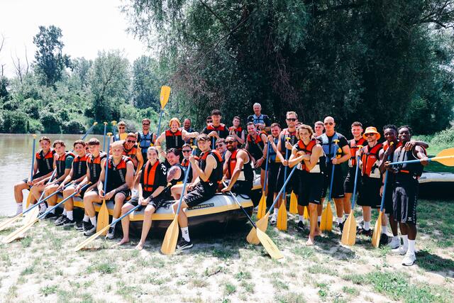 Die Rieder Kicker und Betreuer verbrachten das Wochenende im Innviertel. | Foto: SVR/Schröckelsberger