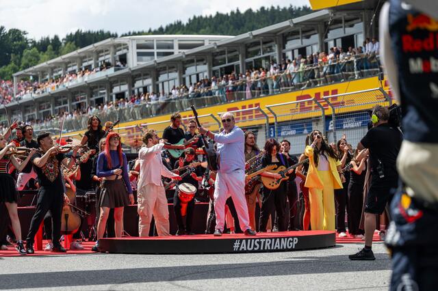 Die Hymne von Hans Zimmer sorgte für Begeisterung. | Foto: RB Content Pool