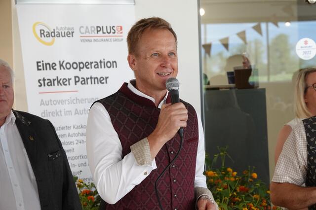 Roland Pfeiffenberger, Vertreter der Marke Suzuki, konnte ebenfalls ein paar Worte an die anwesenden Gäste richten. | Foto: Michael Blinzer