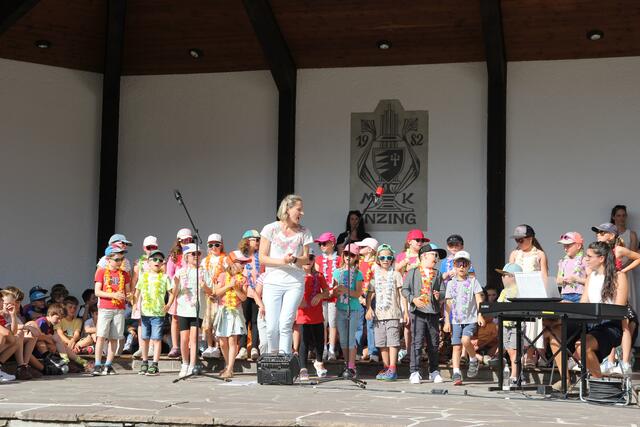 "Kinderchorklasse Inzing", Leitung: Simone Z.-V. | Foto: Angela Pargger