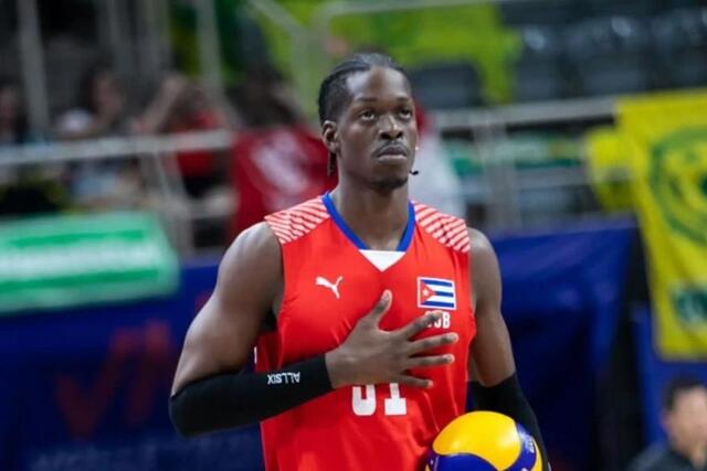 Carlos Charles Santana aus Kuba verstärkt ab sofort das Team. | Foto: Aich/Dob