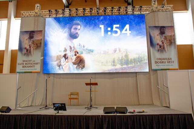 Der Countdown für den ersten Kongress in Kroatisch/Serbisch läuft
Foto Mirjam Lambrecht