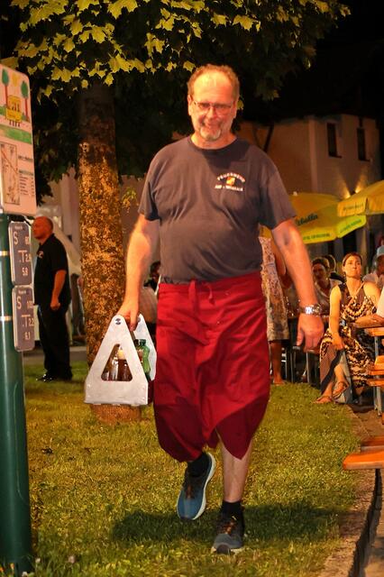 Dorfplatzfest der Feuerwehr Niederalm | Foto: HKroBild