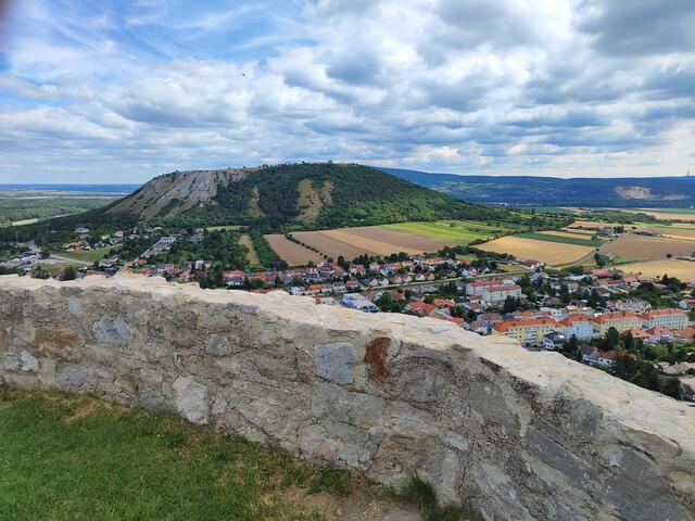 Den Braunsberg visavis haben wir auch schon erklommen... | Foto: I.Wozonig