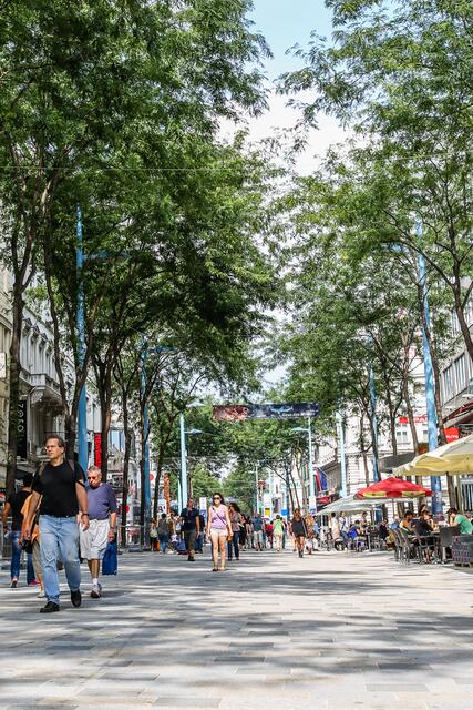 Mit einem neuen Maßnahmenpaket will die Stadt Wien die Situation von obdachlosen Menschen auf der Mariahilfer Straße verbessern.  | Foto: PID/Christian Fürthner