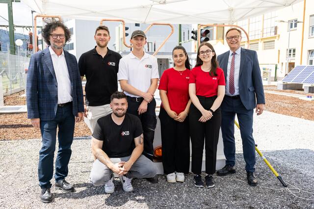 Volles Programm rund um Wasser, Strom, Internet und Wärme. | Foto: IKB