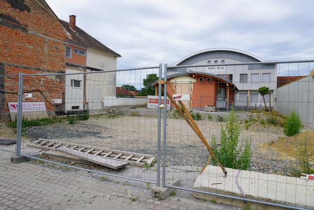 Das Bauvorhaben in der Wienerstraße wurde vom Oberwarter Gemeinderat vorerst gestoppt.  | Foto: Michael Strini