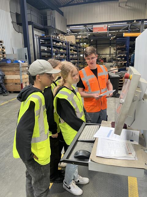 Interessante Stunden der Edelschrotter Schülerinnen und Schüler bei Holzher in Voitsberg | Foto: MMS Edelschrott