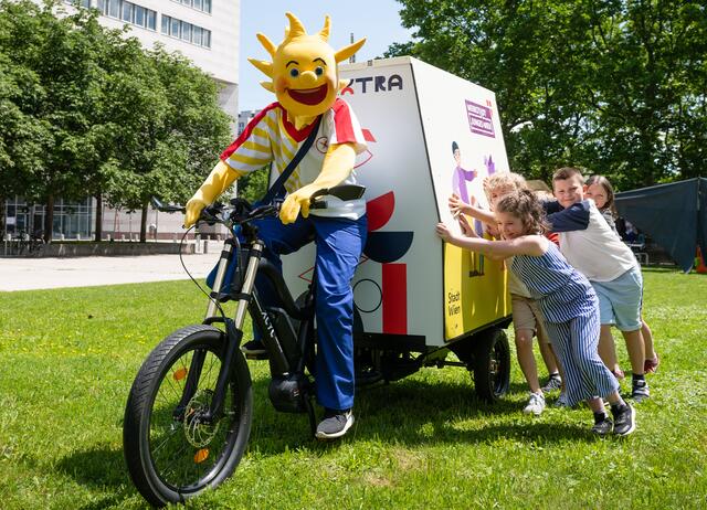 Zum Ferienbeginn erwartet die Kinder in Hernals Spiele und Abenteuer. | Foto: Christoph Liebentritt
