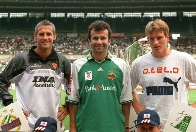 Beim Jubiläumsturnier zum 100. Geburtstag von SK Rapid: Michael Konsel (AS Roma), Savićević und Andreas Herzog (Werder). | Foto: ARTINGER Guenter / APA / picturedesk.com 