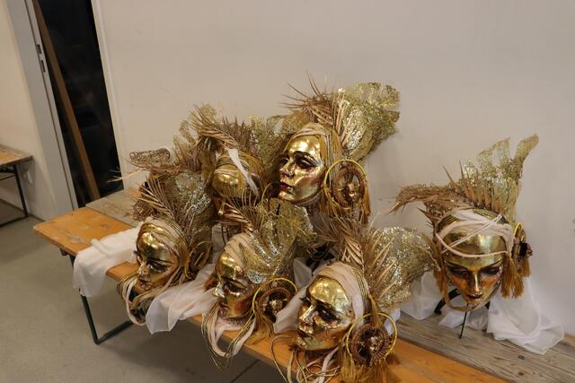 Beeindruckende Masken und Kopfbedeckungen werden bei der diesjährigen Inszenierung von "Aida" in der Oper im Steinbruch zu sehen sein.  | Foto: RMA Triebaumer