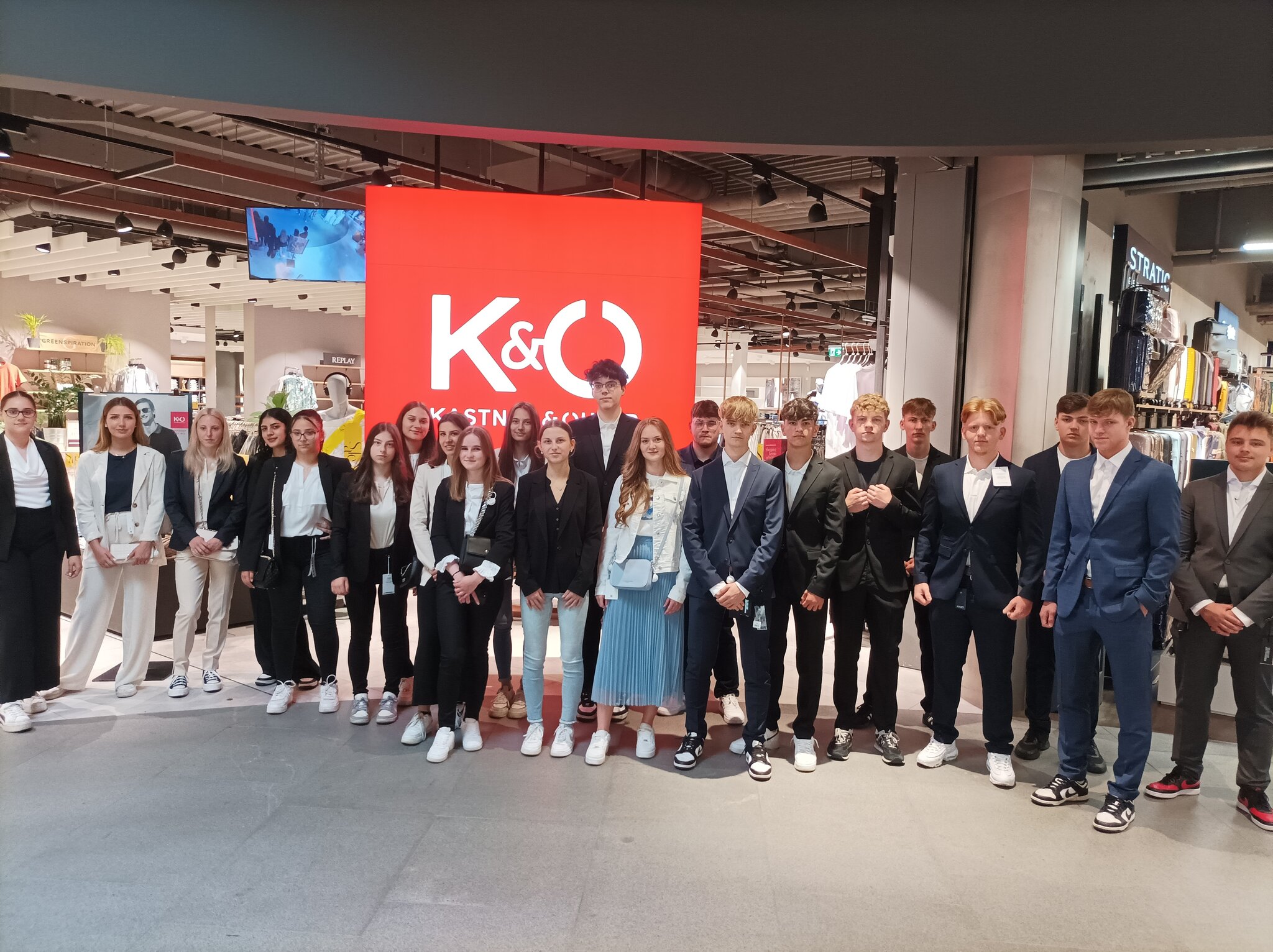 Ein-Bewerbungs-Workshop-mit-Kastner-hler-im-WEZ