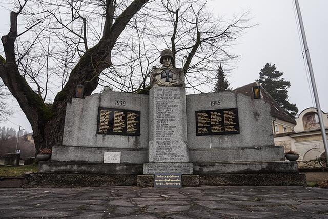 Das Kriegerdenkmal in Mauerbach | Foto: NÖ3D