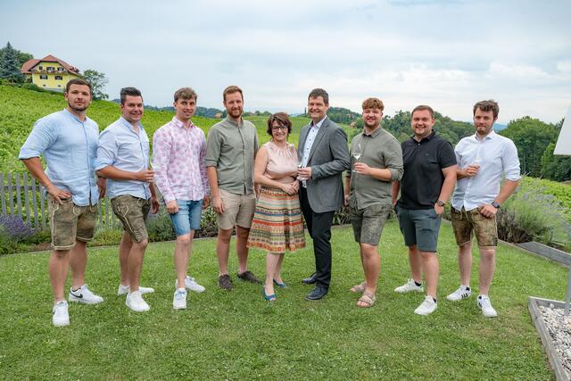 Michaela und Andreas Muster feierten beim "7 Ma(h)l 7 Dinner" im Ratscher Landhaus mit sieben Weinen, sieben Gängen und freundschaftlichen Gesprächen mit sieben Winzern. | Foto: Ratscher Landhaus – © Rene Strasser Meisterfotograf