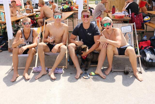 Das Raiffeisen Beachvolley in Schleißheim verspricht auch heuer wieder viel Action, ausgelassene Stimmung und ein Strandfeeling. | Foto: MeinBezirk