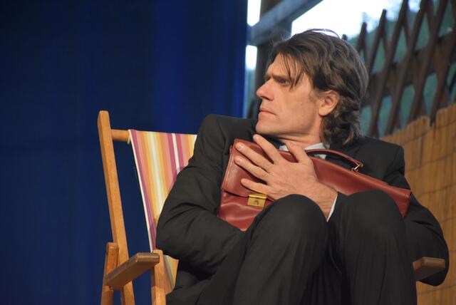 Dieses Jahr präsentieren die ARTworkers in Waldhausen auf der Nepomuk-Seebühne ihre schwungvolle Musikkomödie Dolce Vita &amp; Scandale in einer neuen Fassung. | Foto: Robert Zinterhof