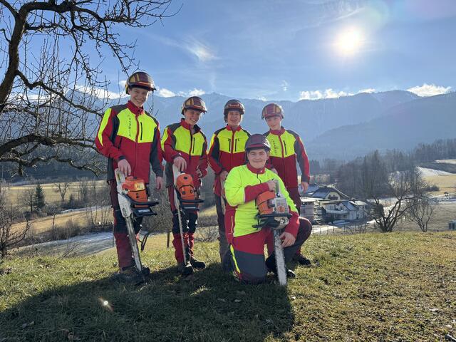 Das Stiegerhof-Wettkampfteam v.l.n.r.: Schaumberger Florian, Kollitsch Felix, Possegger Samuel, Möderndorfer Michael und Winter John. | Foto: LFS Stiegerhof