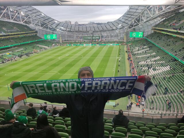Meine Reise mit Freunden nach Irland Euro Qualifikation Irland (Dublin)gegen unseren EM Gegner Frankreich. Das Irische Publikum ist fantastisch. Und jetzt fahren wir nach Berlin und schauen uns die Partie Österreich gegen Holland an. Forza Austria!! | Foto: Roman Prettenhofer