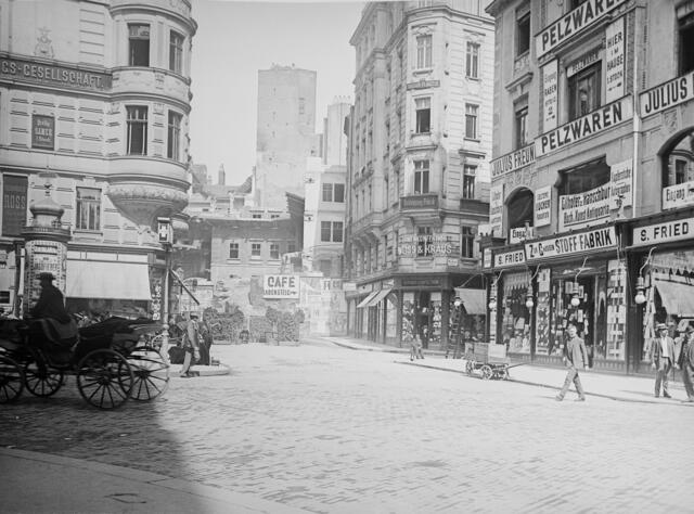 Dieses Foto des Kornhäuselturm am Wiener Fleischmarkt wurde 1910 aufgenommen. | Foto:  Österreichische Lichtbildstelle / ÖNB-Bildarchiv / picturedesk.com