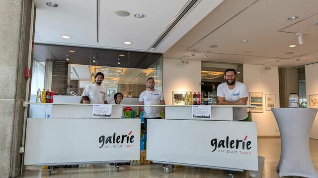 Gute Laune bei der Ausgabe | Foto: Jugendpalette
