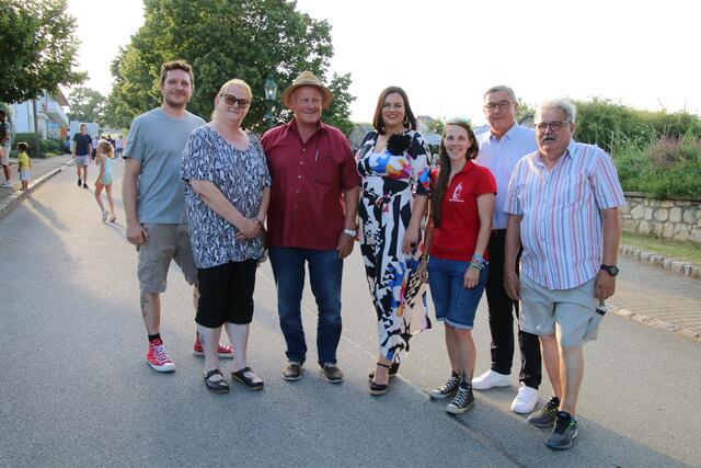 Zwei Tage lang wurde am Breitenbrunner Kellering gefeiert.  | Foto: Eduard Wimmer