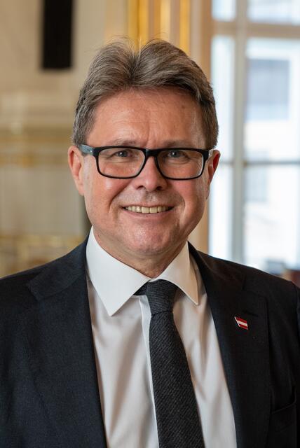 Martin Polaschek: Die Sommerschule wurde nach der Pandemie ins Leben gerufen und von mir ins Regelschulwesen überführt. Sie bietet freiwillig zwei Wochen Unterricht am Ende der Sommerferien, mit zwei Schwerpunkten, | Foto: Gilian Scharf